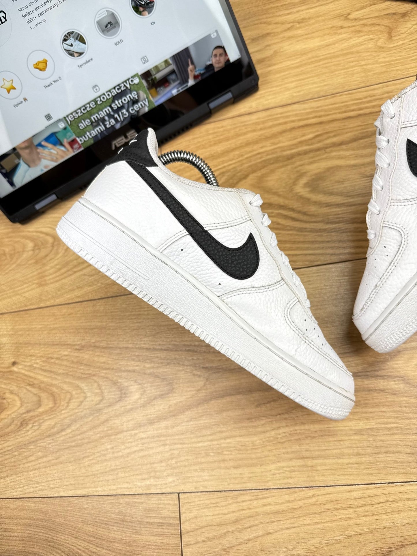 Nike Air Force 1 Low (38.5)
