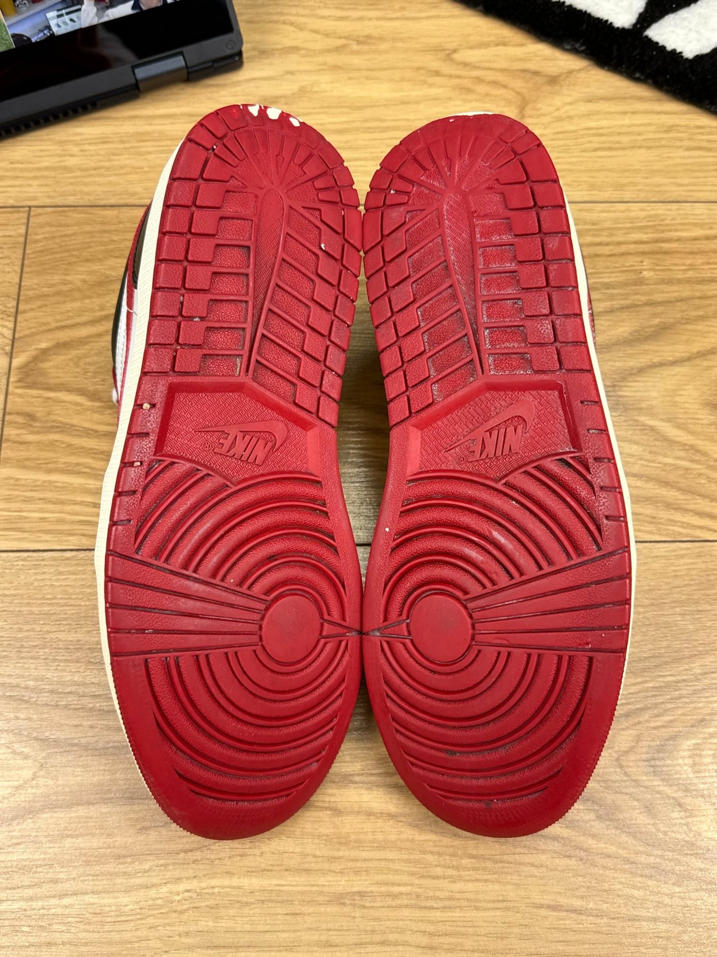 Nike Air Jordan 1 Low (43) - sneakilystore