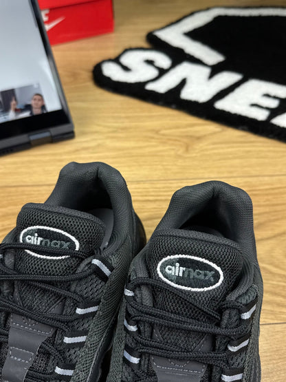 Nike Air Max 95 (44)