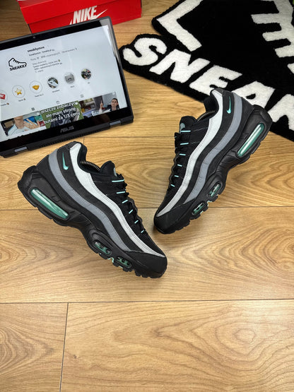 Nike Air Max 95 (45.5) - sneakilystore