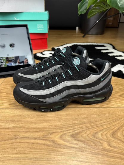 Nike Air Max 95 (45.5) - sneakilystore