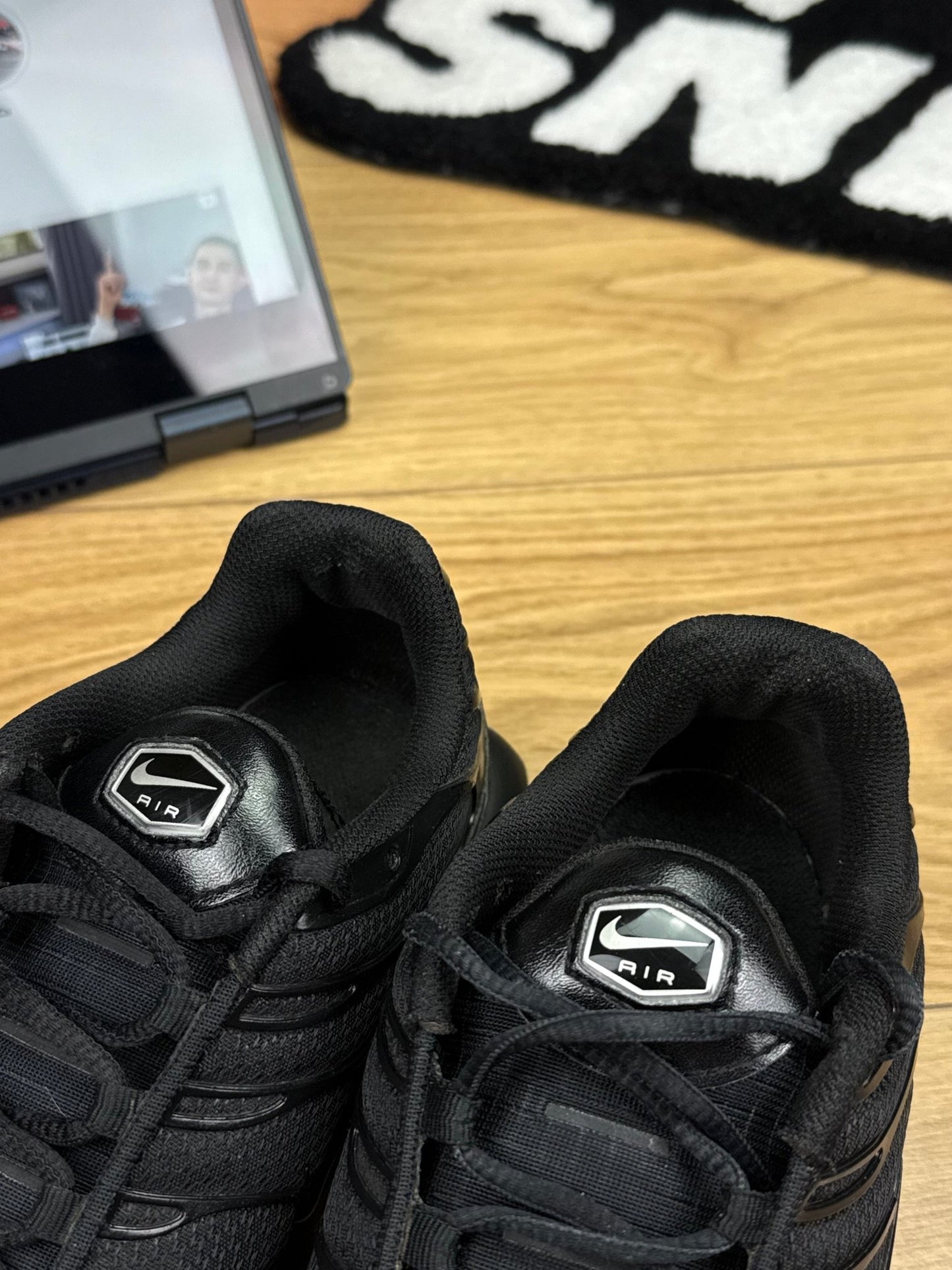 Nike Air Max Plus (42.5)