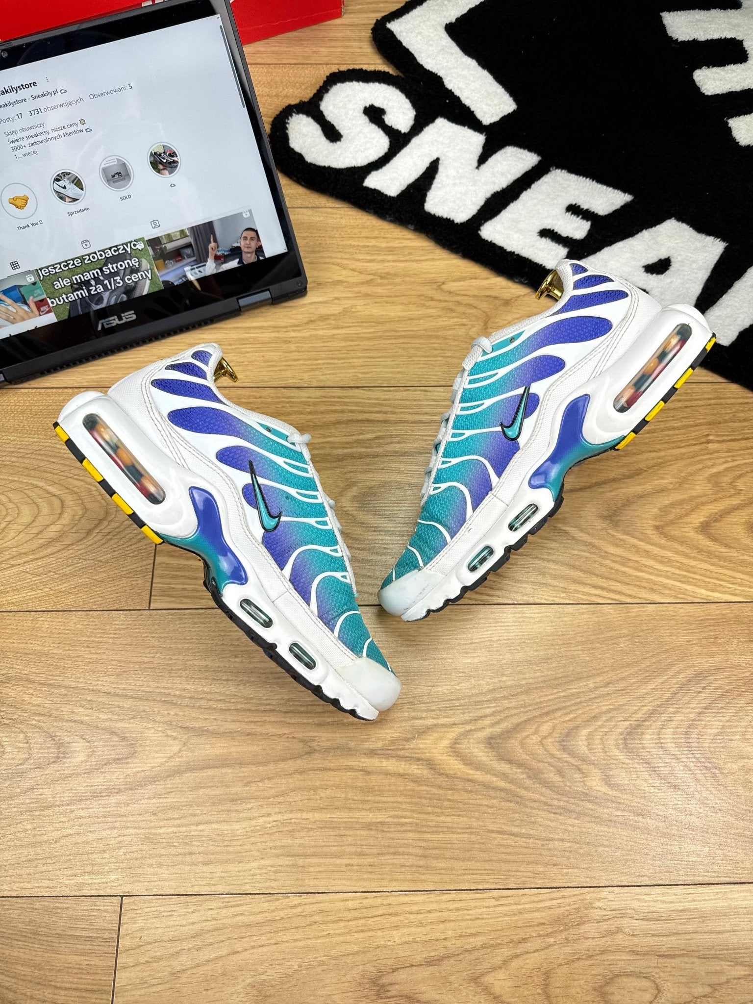 Nike Air Max Plus (41) - sneakilystore