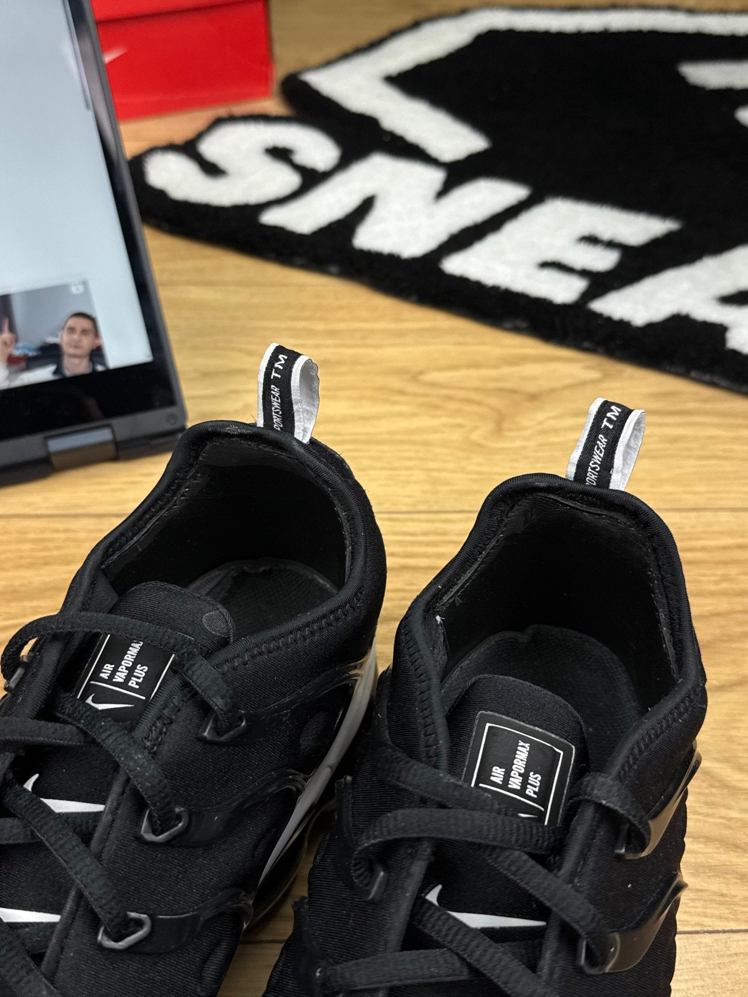 Nike Air Vapormax Plus (45) - sneakilystore