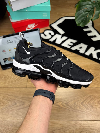 Nike Air Vapormax Plus (45) - sneakilystore