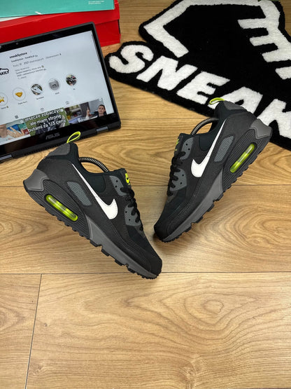 Nike Air Max 90 (43) - sneakilystore