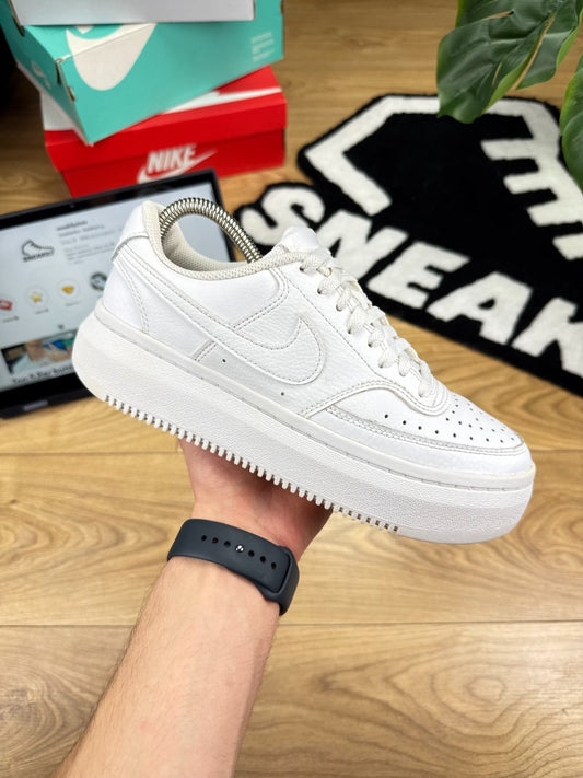 Nike Court Vision Alta (40)