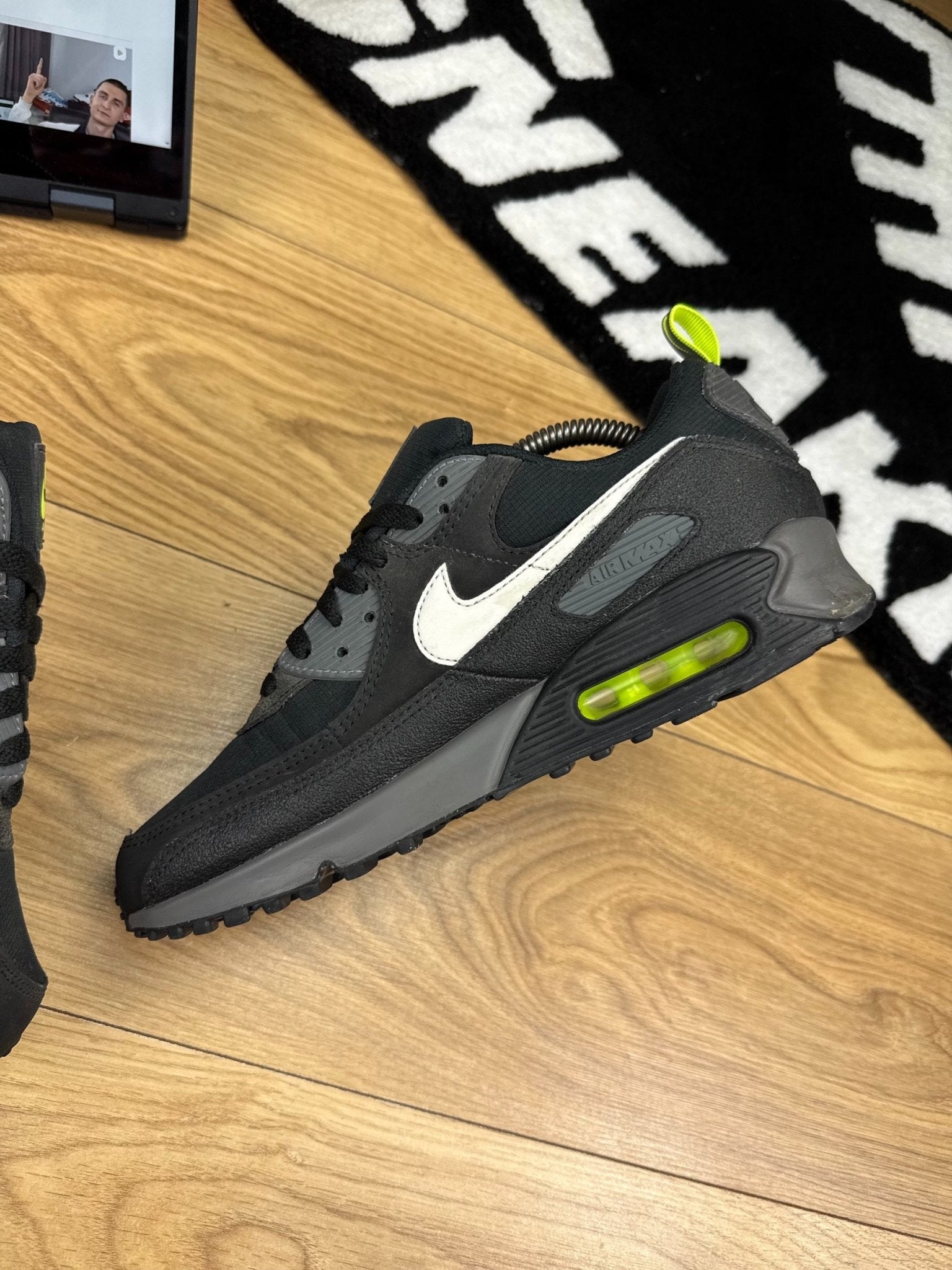 Nike Air Max 90 (43) - sneakilystore