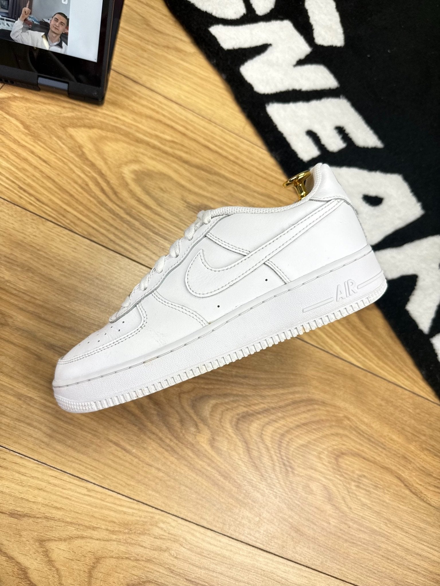 Nike Air Force 1 Low (38.5) - sneakilystore