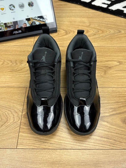 Nike Air Jordan Max Aura 6 (43)
