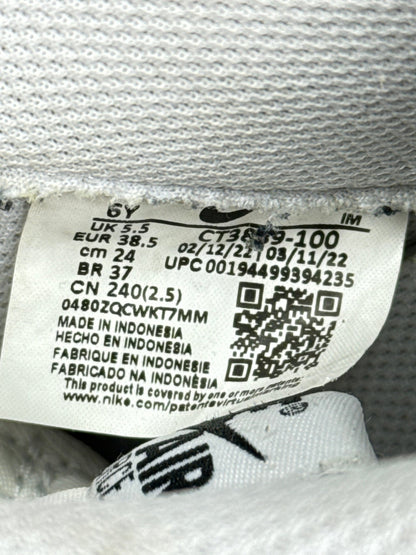 Nike Air Force 1 Low (38.5)