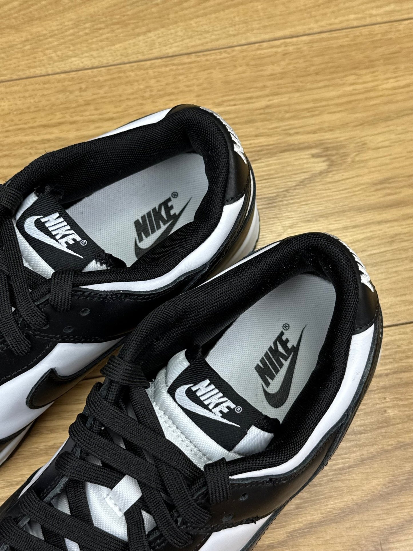 Nike Dunk Low (44.5)