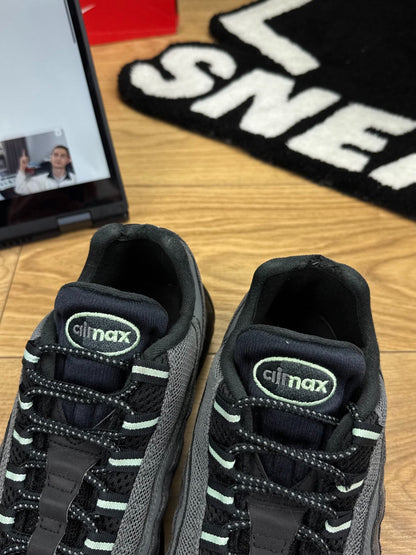 Nike Air Max 95 (44) - sneakilystore