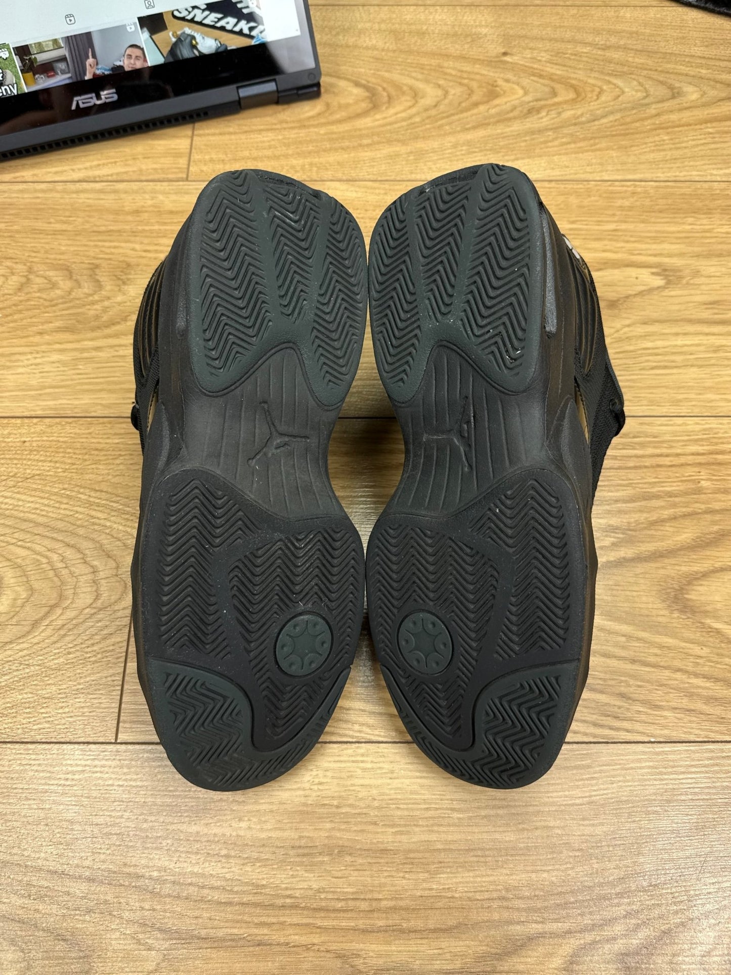 Nike Air Jordan Max Aura 6 (43)