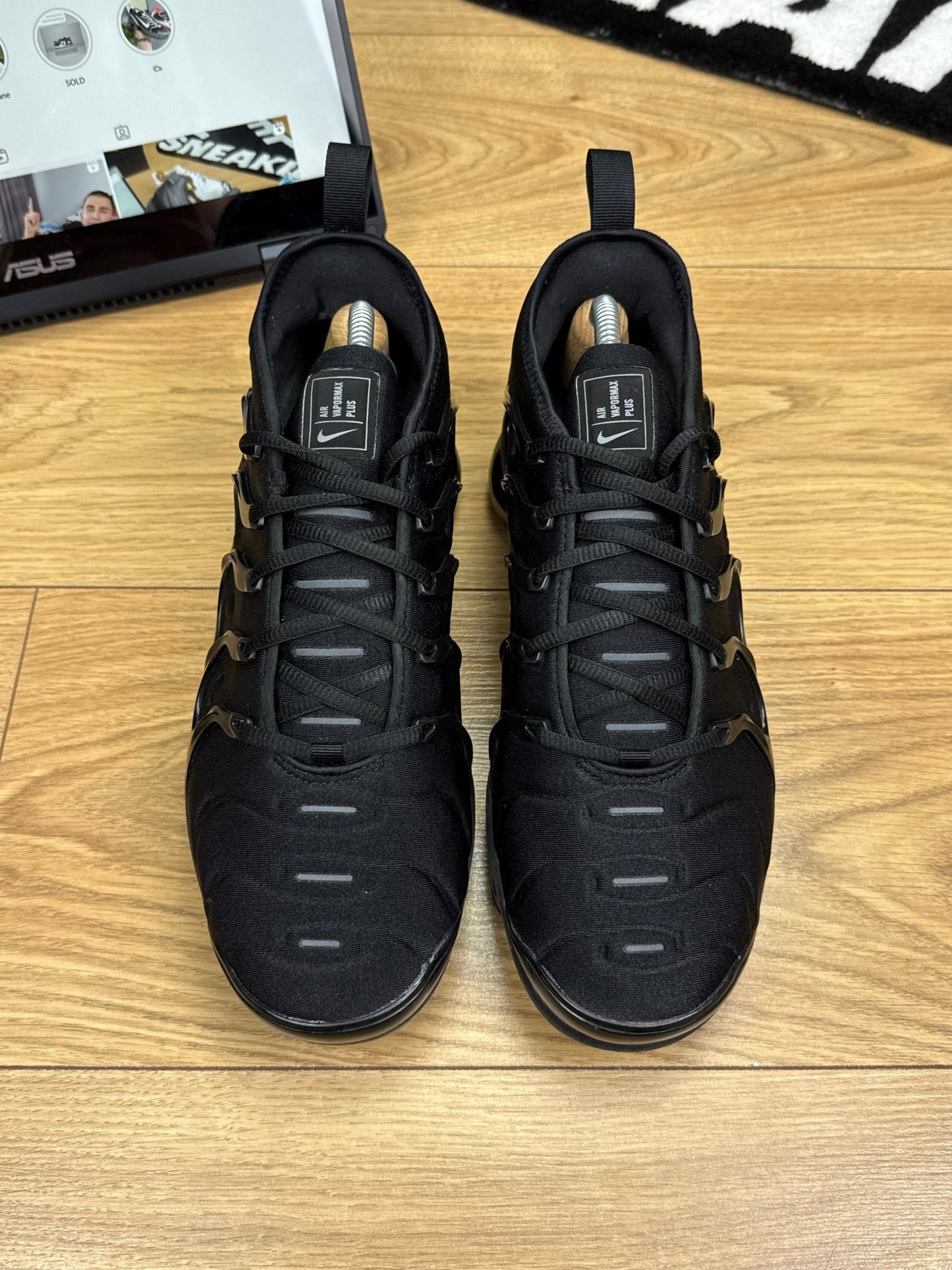 Nike Air Vapormax Plus (42.5)