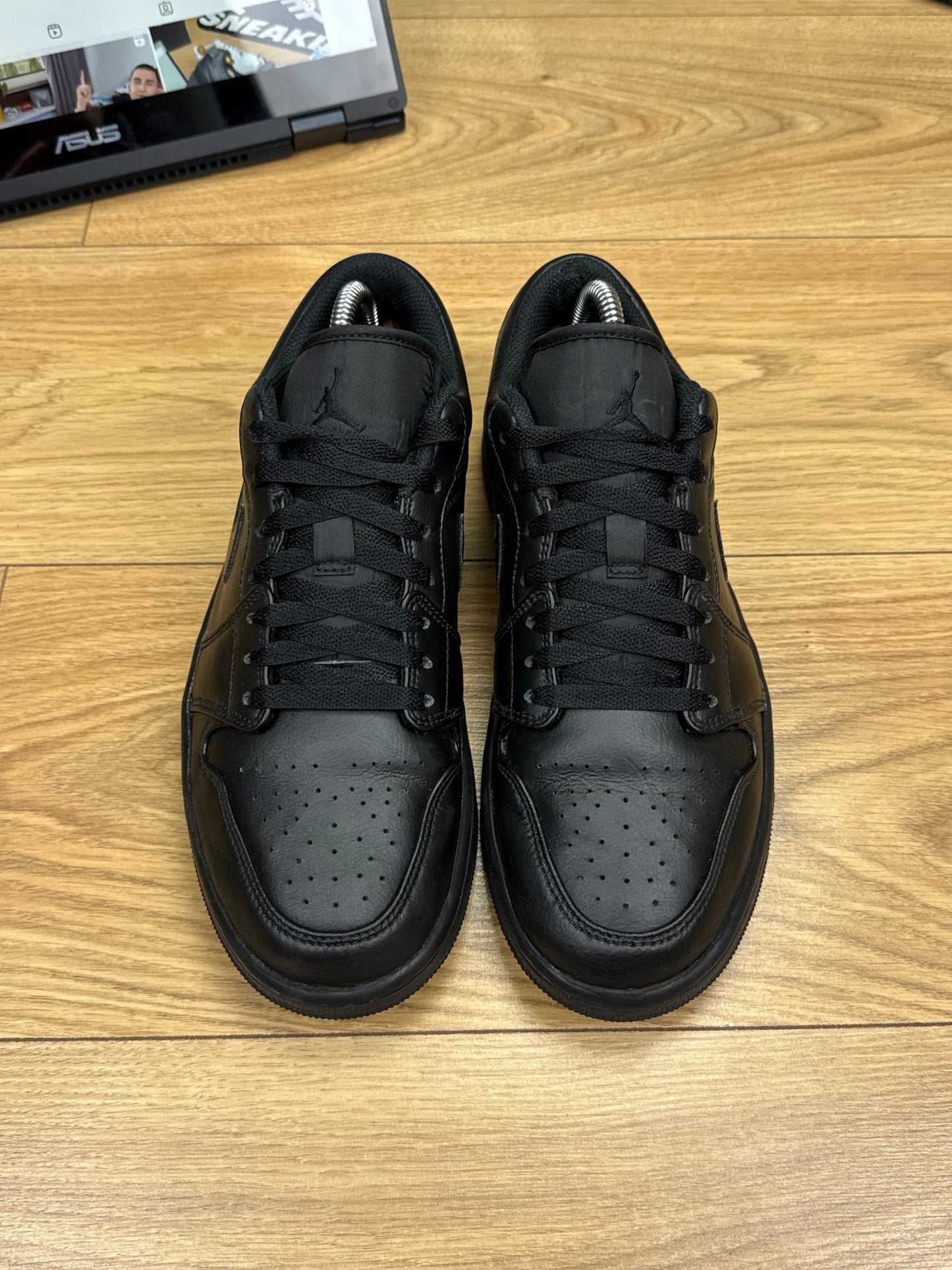 Nike Air Jordan 1 Low (42.5)