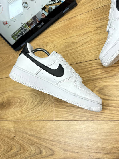 Nike Air Force 1 Low (40)