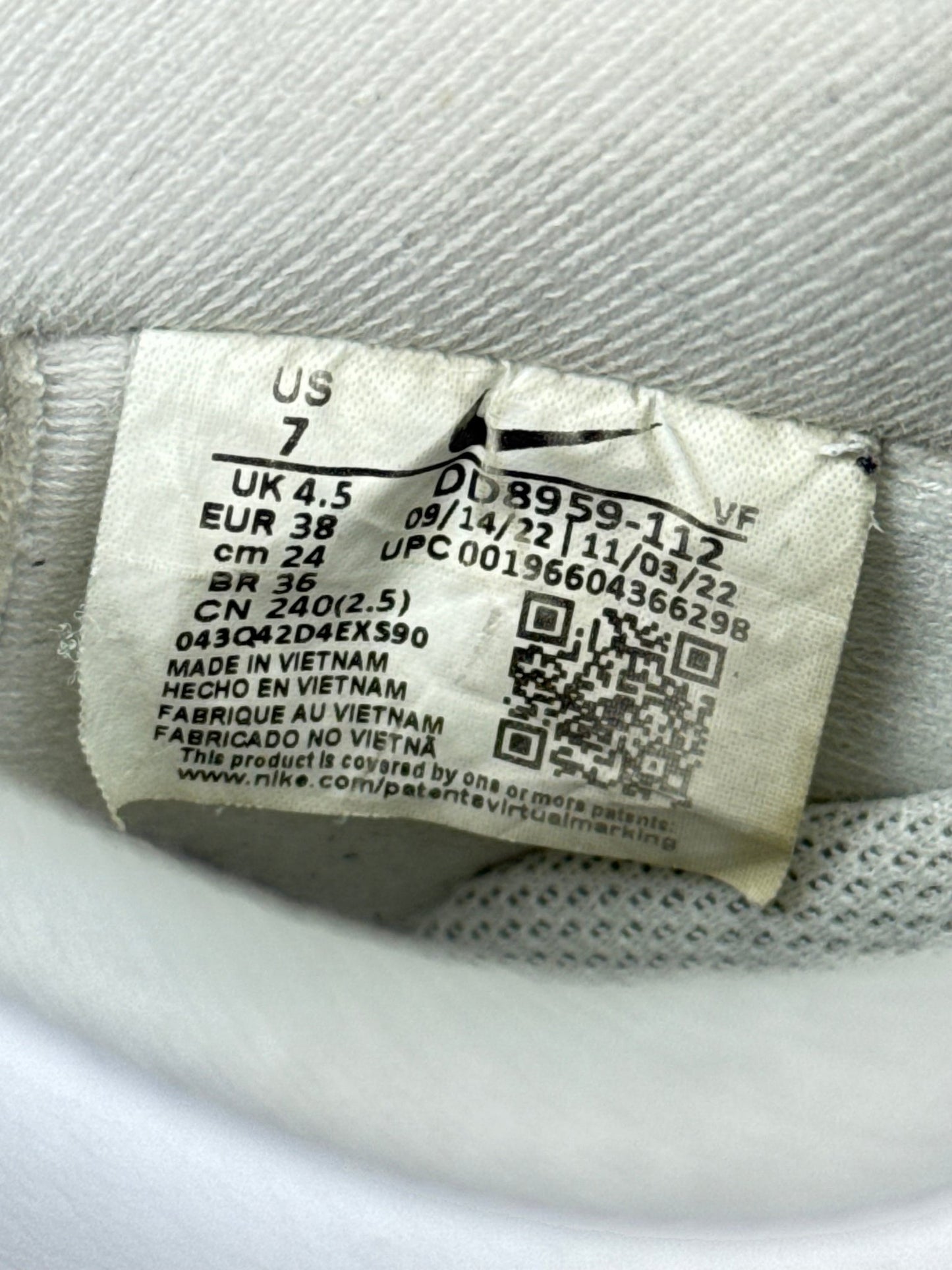 Nike Air Force 1 Low (38)