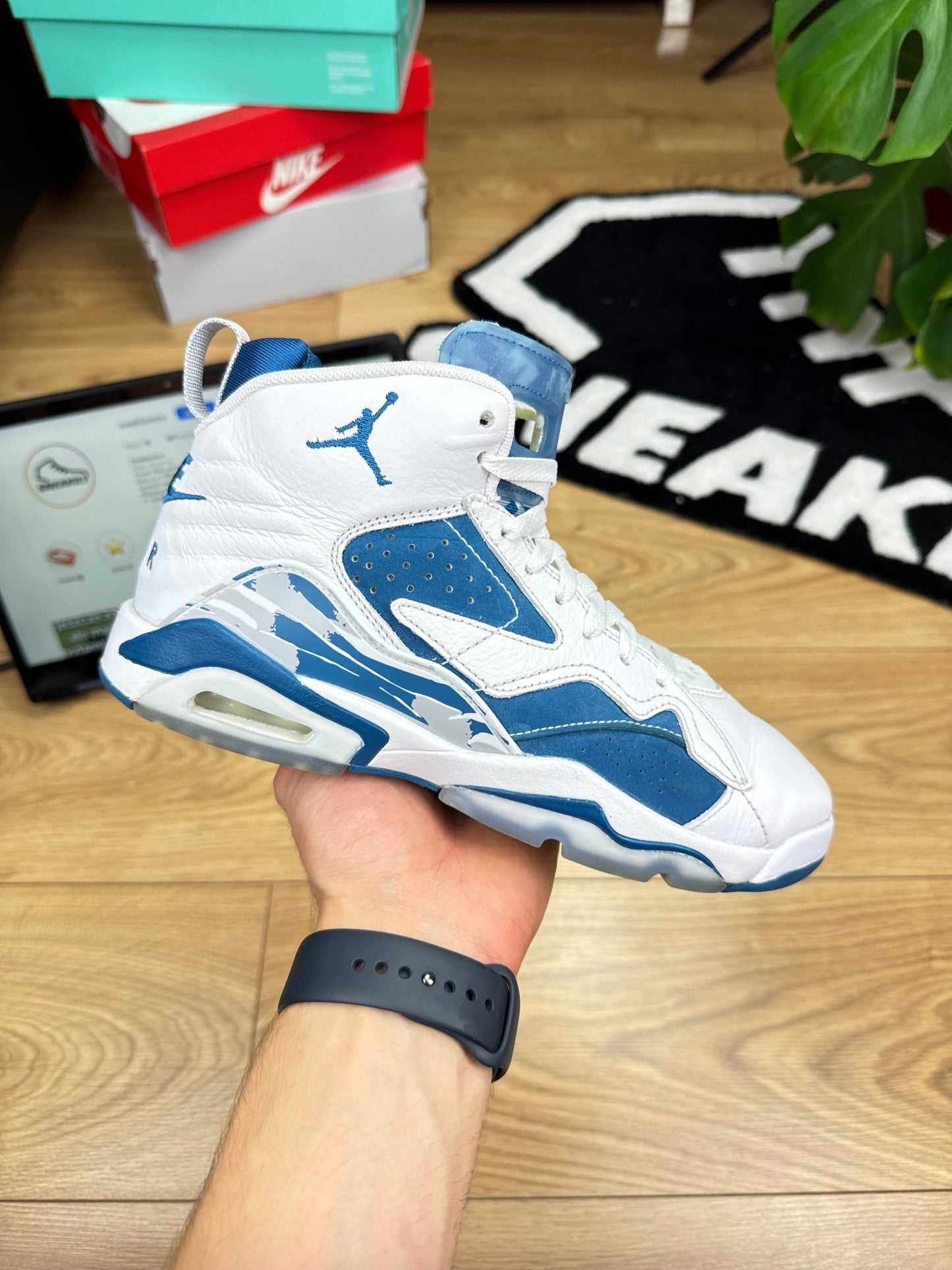 Nike Air Jordan MVP (38.5)