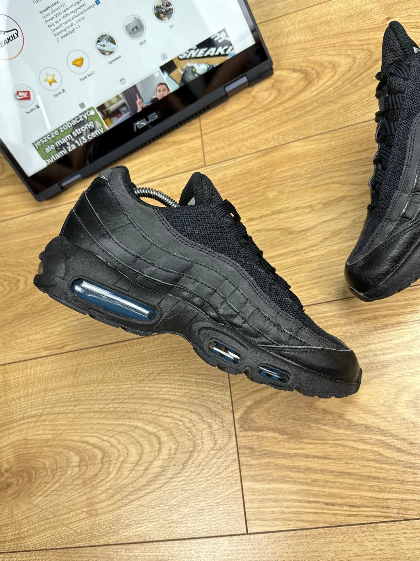 Nike Air Max 95 (42)