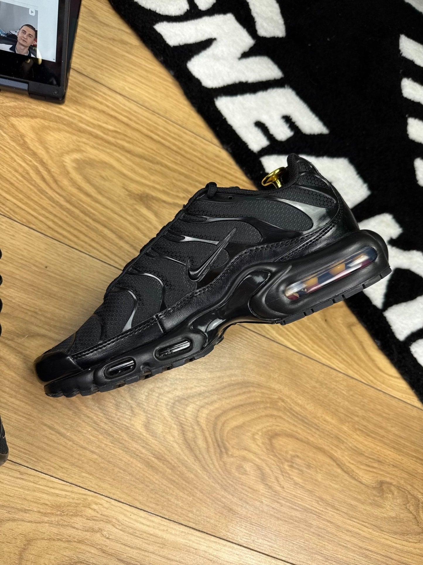 Nike Air Max Plus (42.5) - sneakilystore
