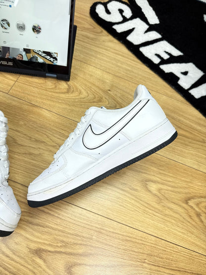 Nike Air Force 1 Low (45.5)