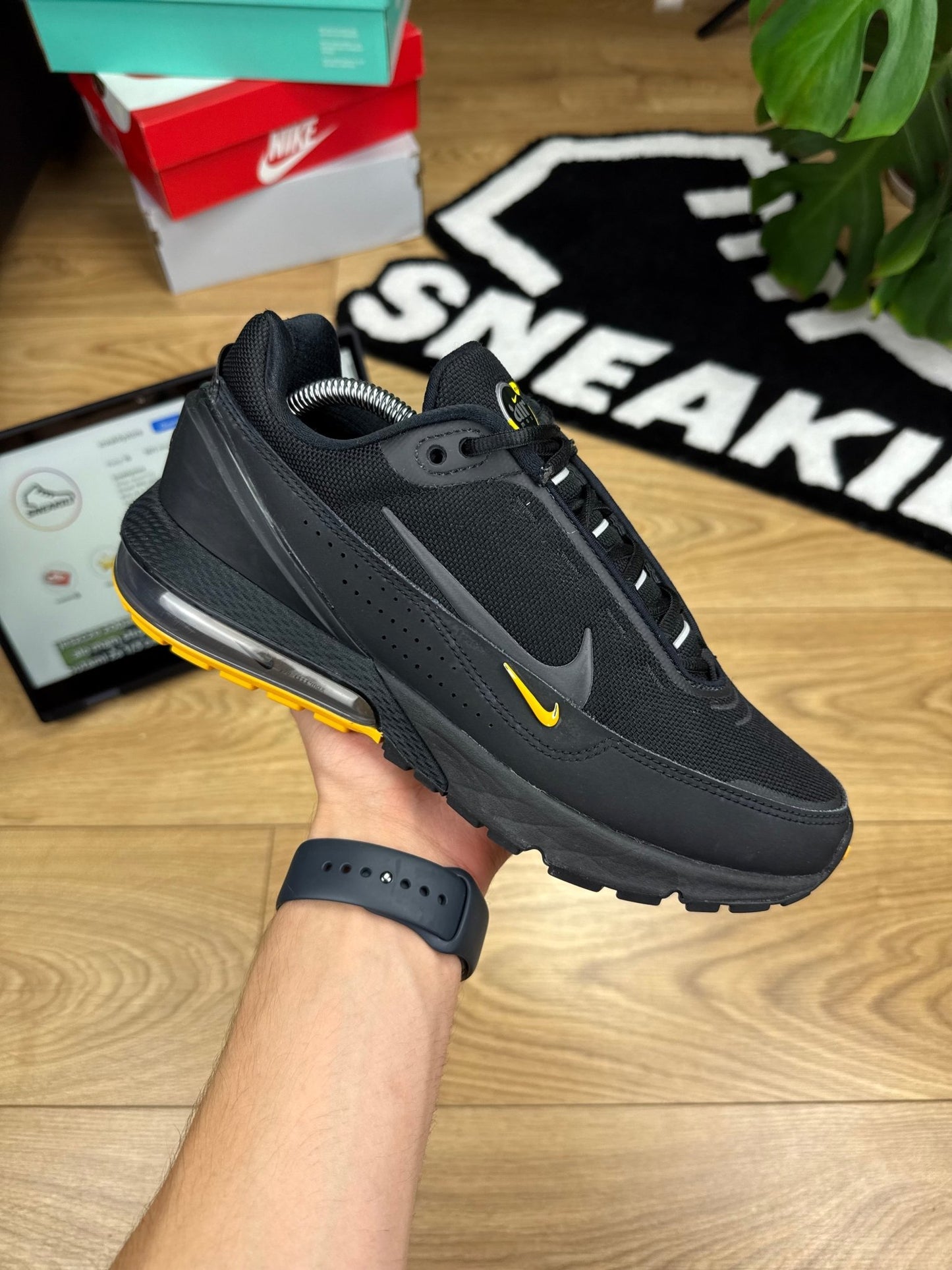 Nike Air Max Pulse (41)