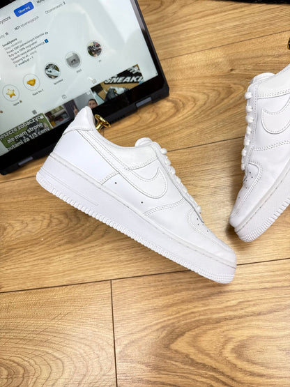 Nike Air Force 1 Low (38.5)