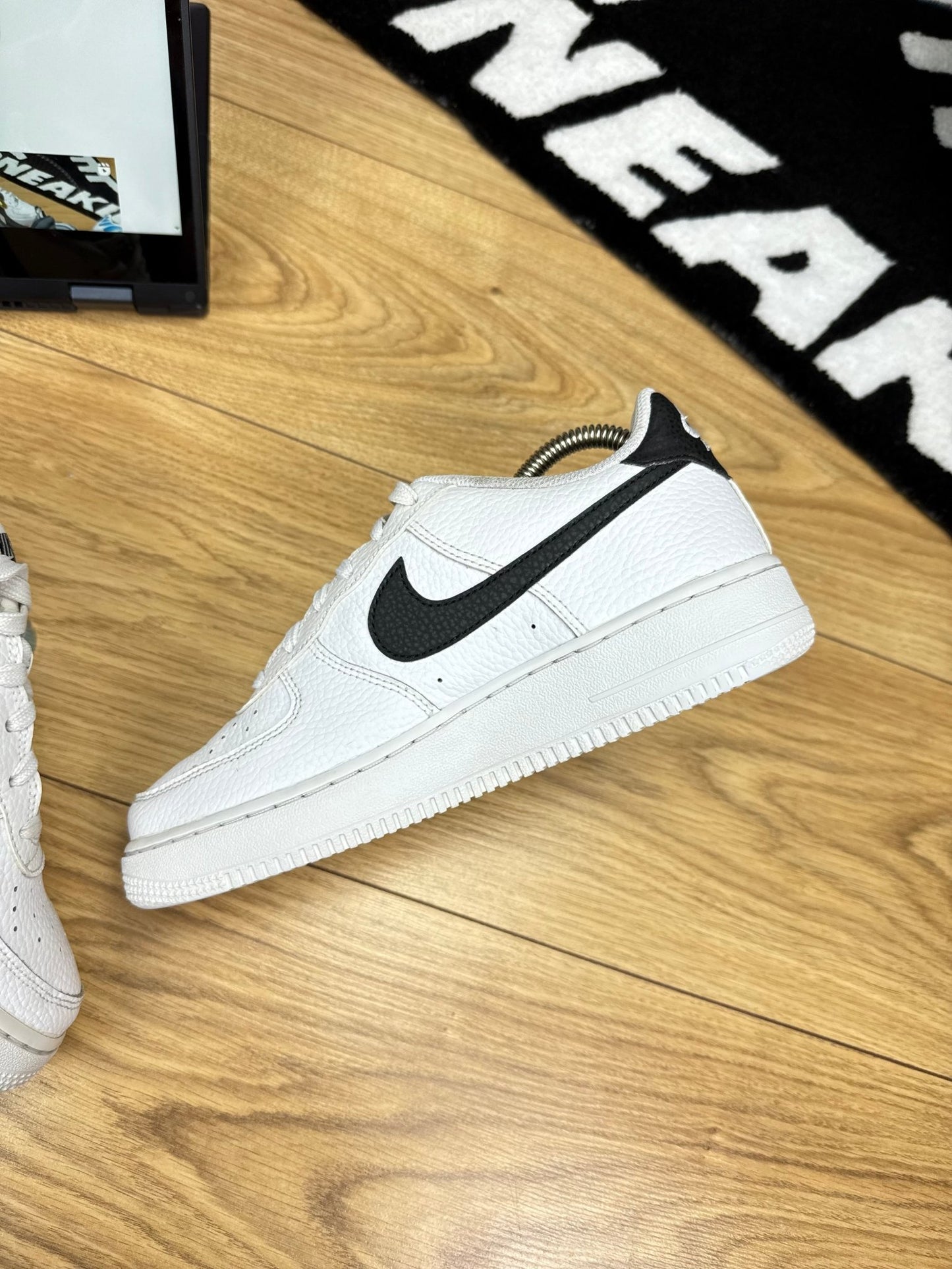Nike Air Force 1 Low (38.5)