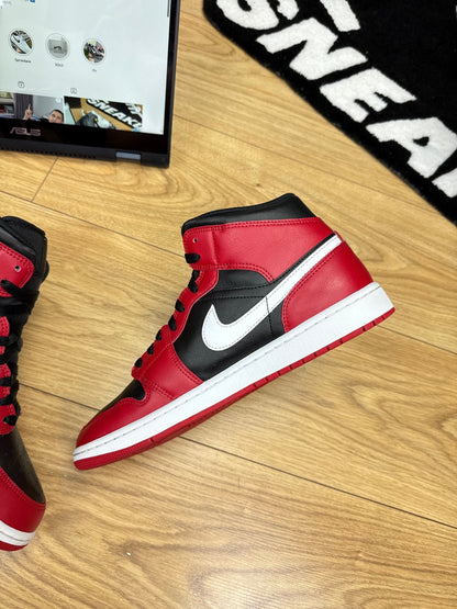 Nike Air Jordan 1 Mid (44.5)