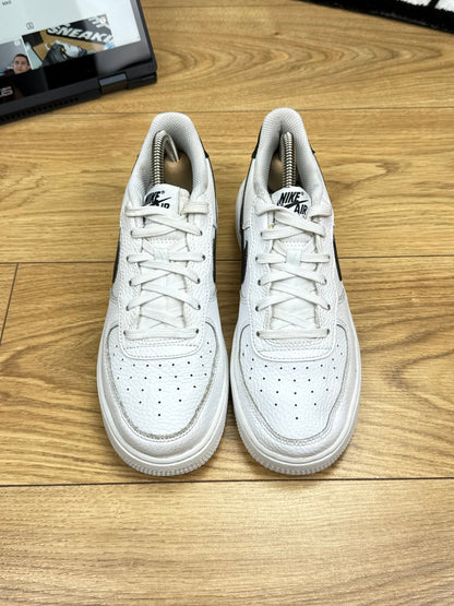 Nike Air Force 1 Low (38.5)