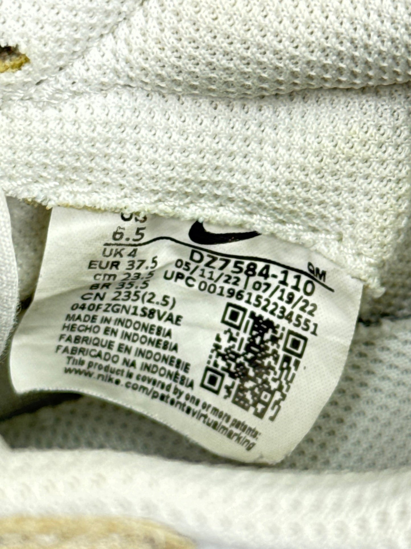 Nike SB Pogo Premium (37.5)