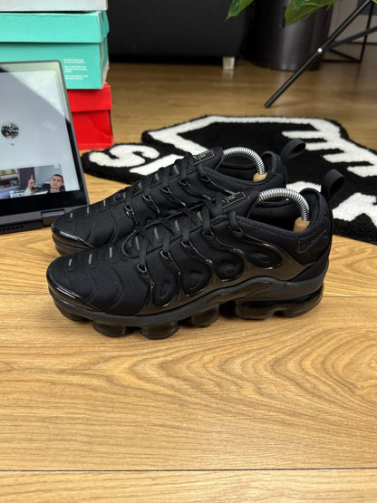 Nike Air Vapormax Plus (41) - sneakilystore