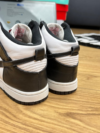 Nike Dunk High (37.5)