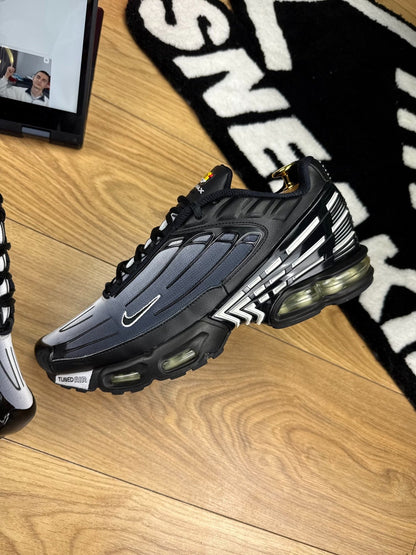 Nike Air Max Plus 3 (45) - sneakilystore