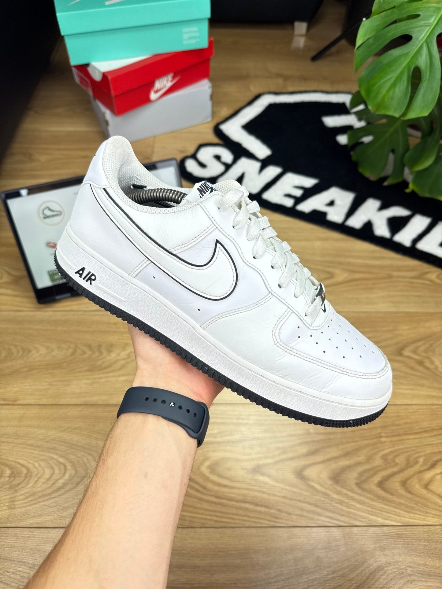 Nike Air Force 1 Low (45.5)