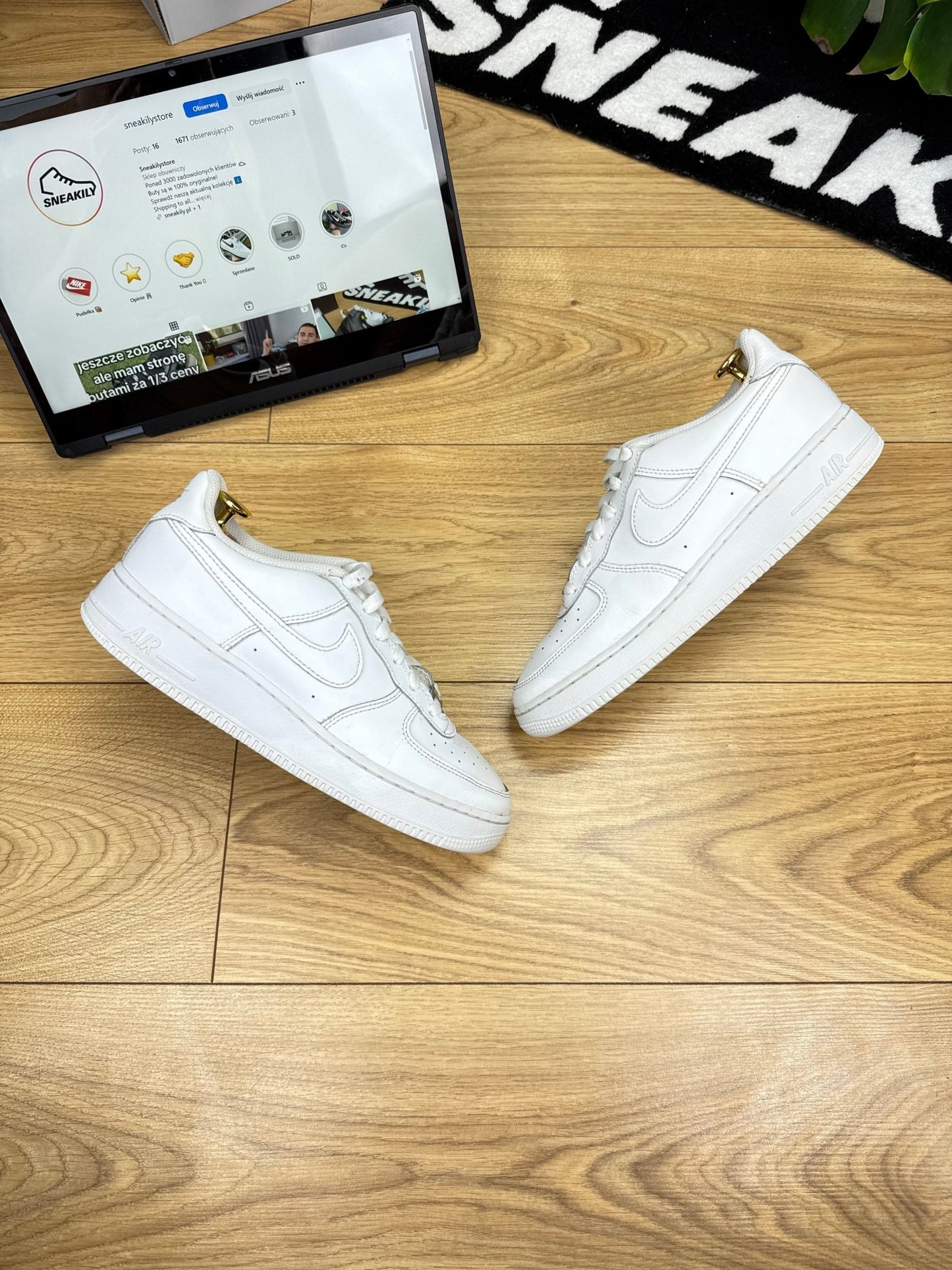 Nike Air Force 1 Low (40)