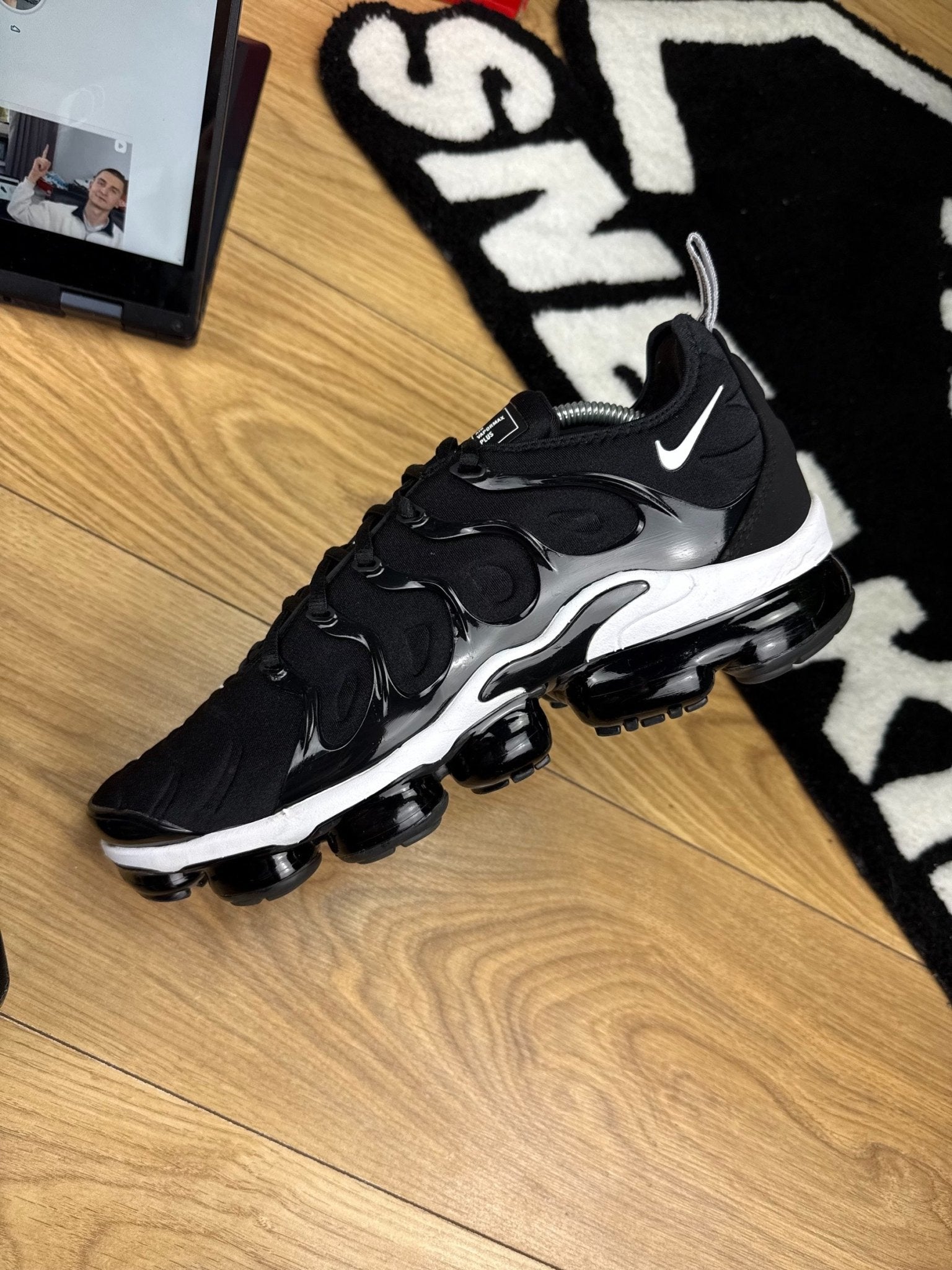 Nike Air Vapormax Plus (45) - sneakilystore
