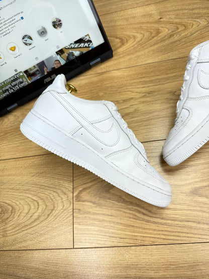 Nike Air Force 1 Low (40)