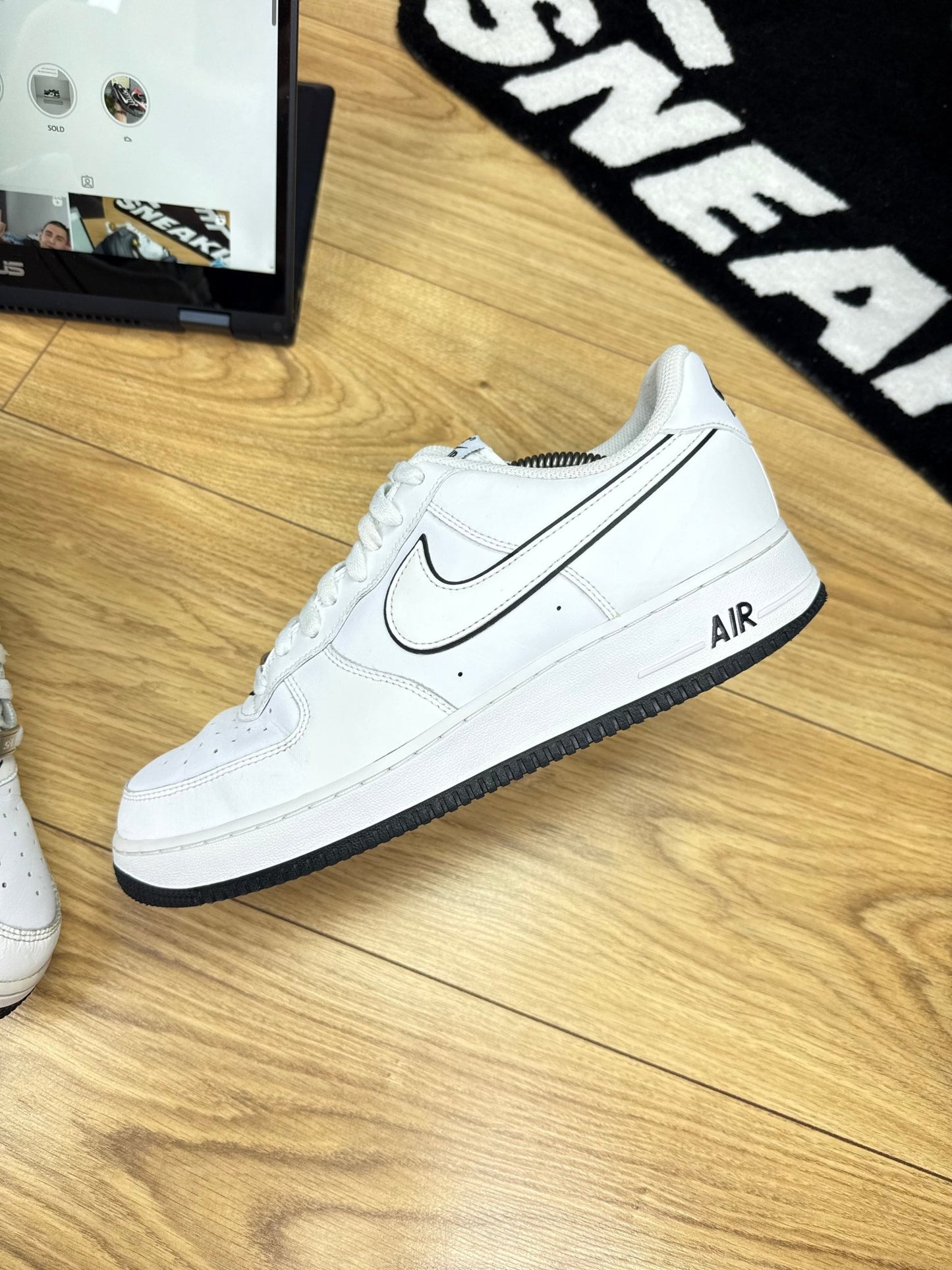Nike Air Force 1 Low (45.5)