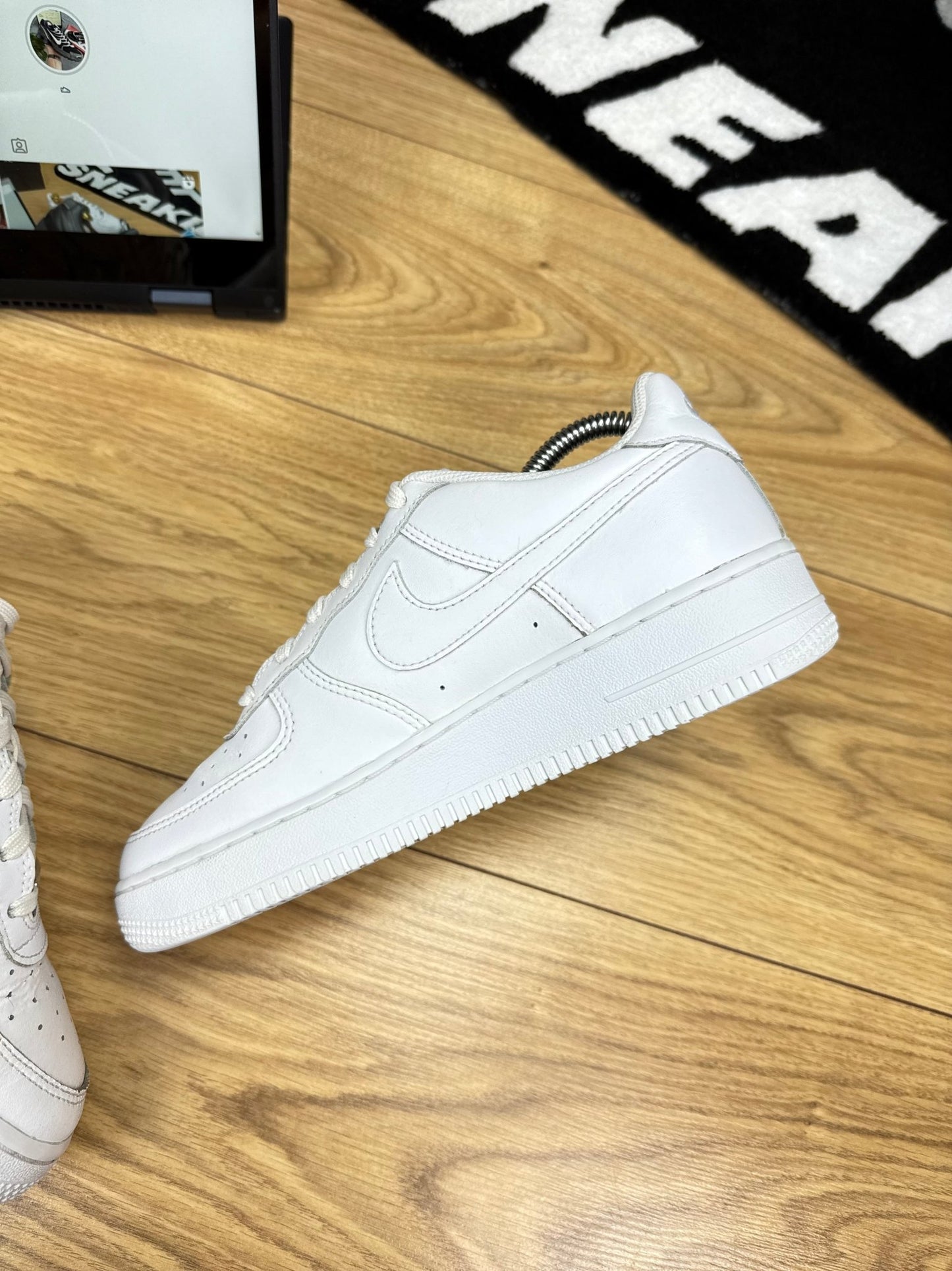 Nike Air Force 1 Low (38.5)