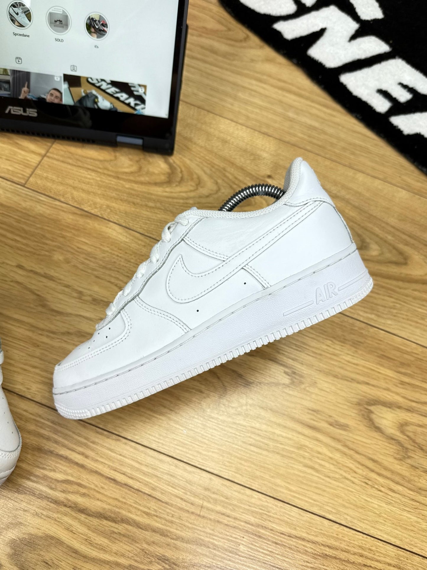 Nike Air Force 1 Low (38.5)