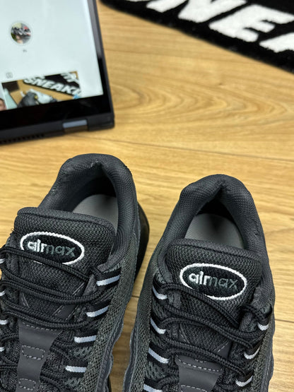 Nike Air Max 95 (41)
