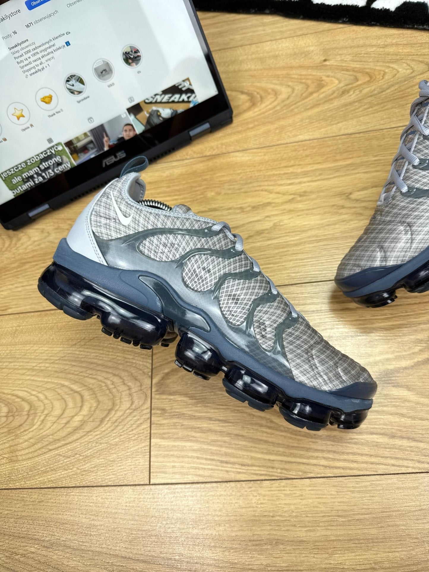 Nike Air Vapormax Plus (45)
