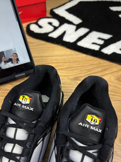 Nike Air Max Plus 3 (45) - sneakilystore