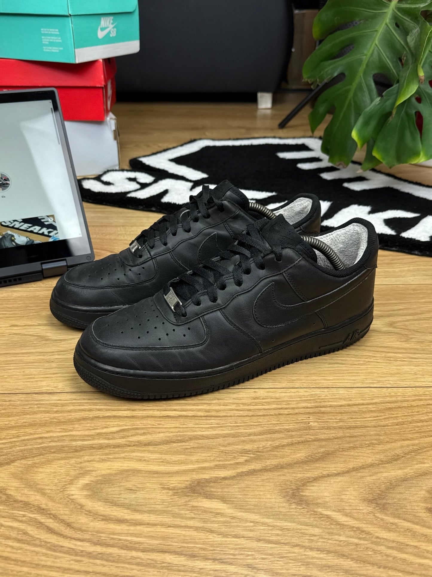 Nike Air Force 1 Low (44.5)