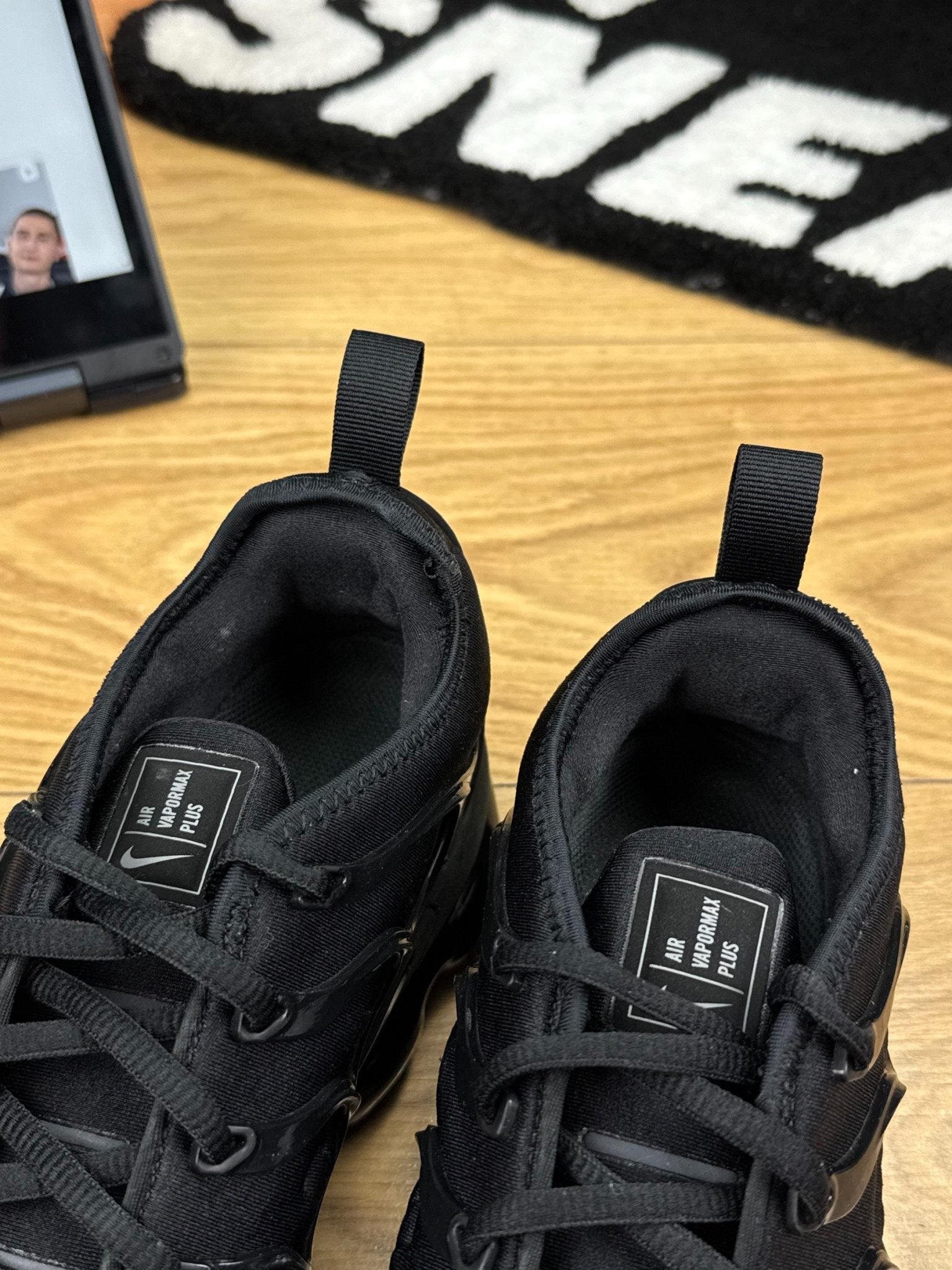 Nike Air Vapormax Plus (41) - sneakilystore