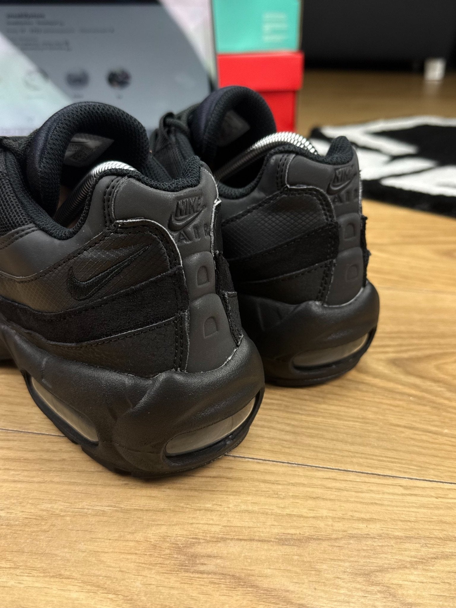 Nike Air Max 95 (40.5) - sneakilystore