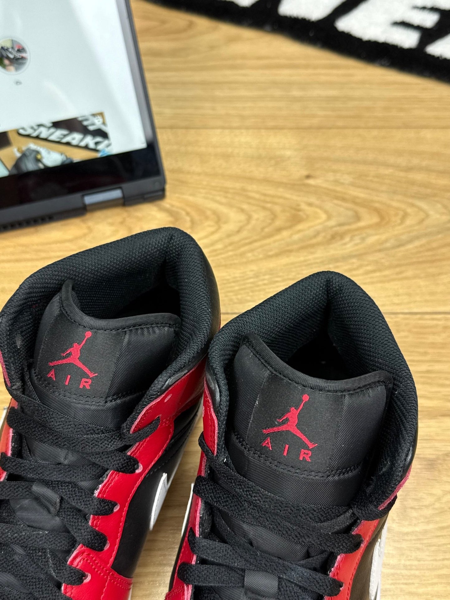 Nike Air Jordan 1 Mid (44.5)