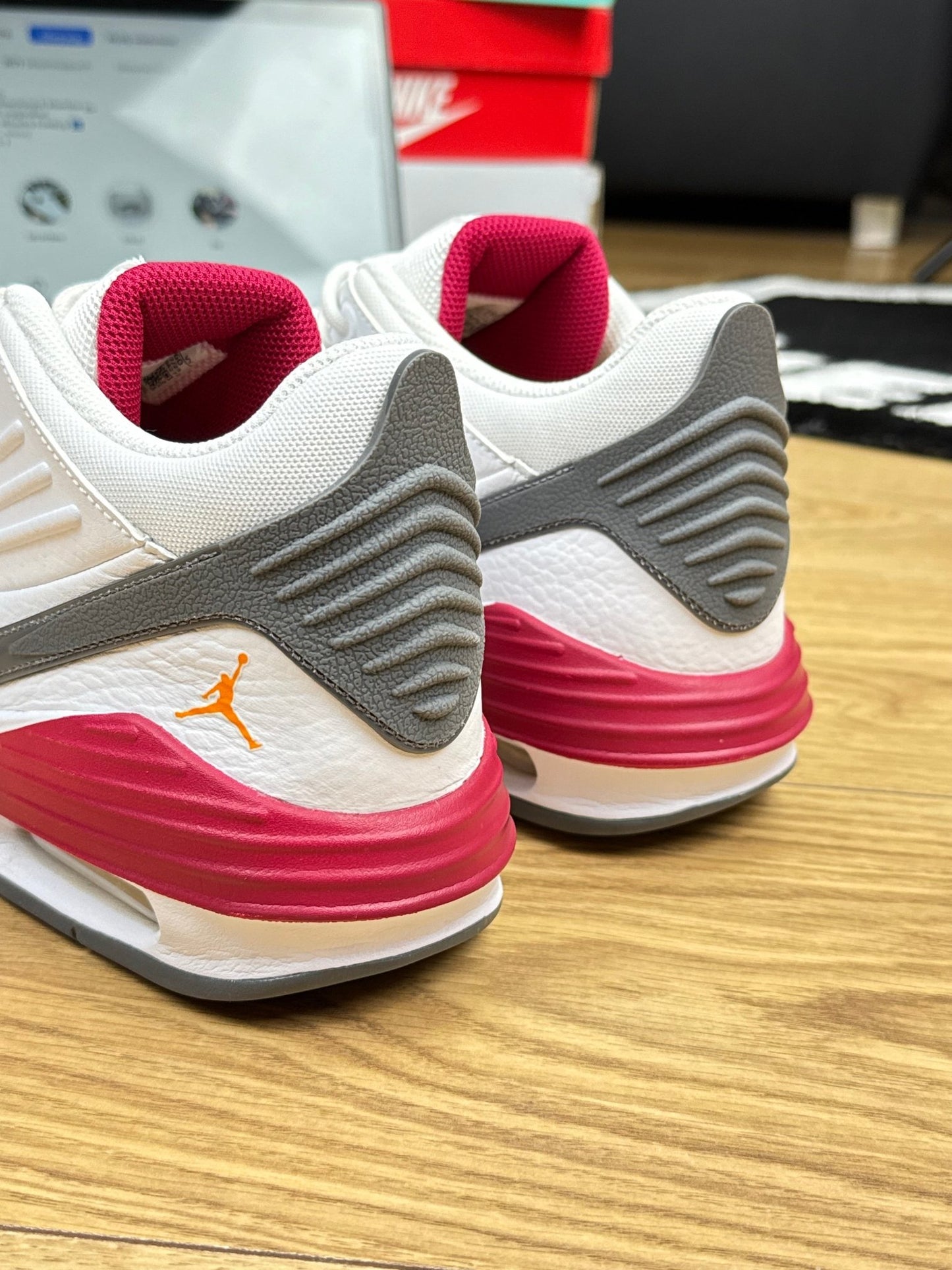 Nike Air Jordan Max Aura 5 (45)